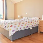 Spacious, Bright & Modern 3 Bedroom Family Home