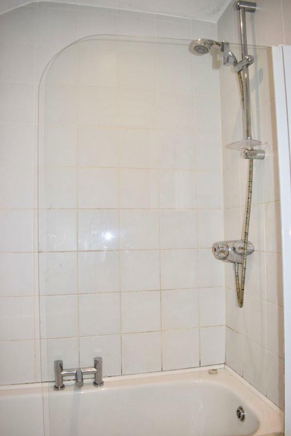 Holiday home Spacious, Bright & Modern 3 Bedroom Family